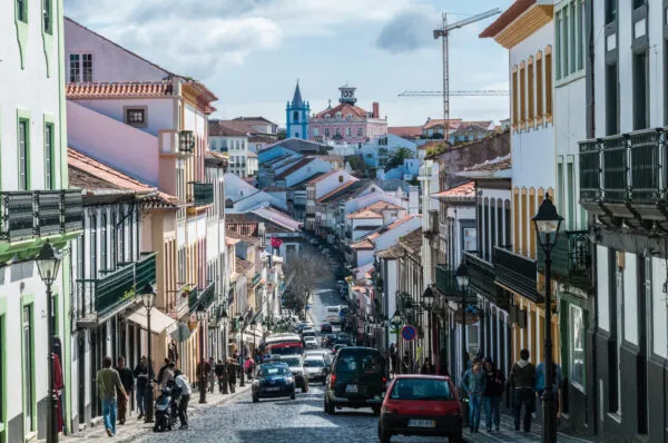 Azoren Terceira Angra Do Heroismo Straat Verkeer Mensen Locals Toeristen Stad