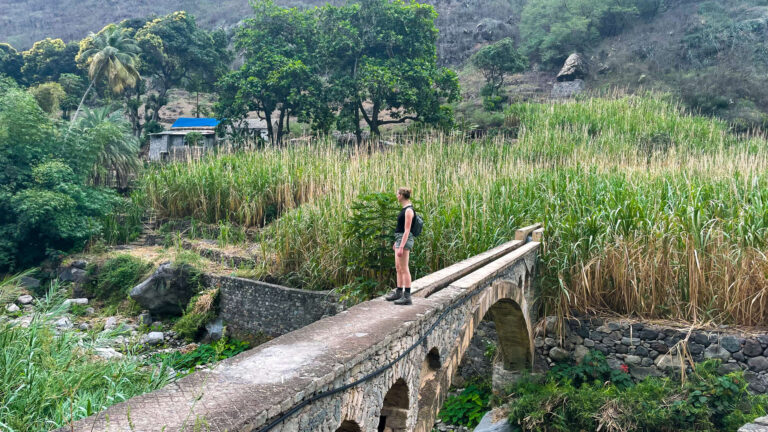 Kaapverdie vrouw alleen reizen wandelen