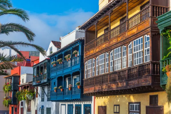 La Palma Santa Cruz De La Palma Straatbeeld Met Balkonsbalkons