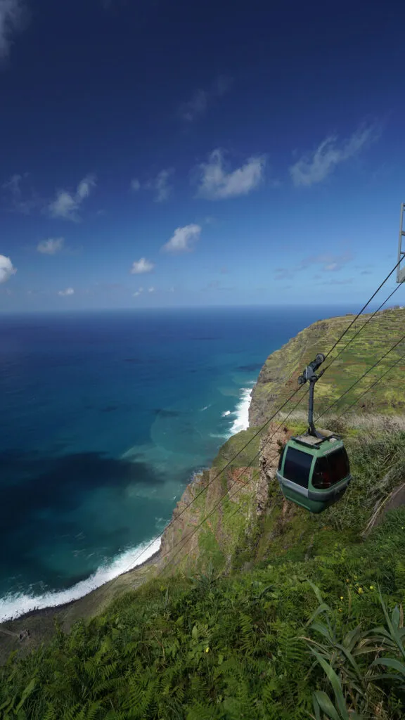 Kabelbaan op Madeira bij Teleférico Das Achadas Da Cruz
