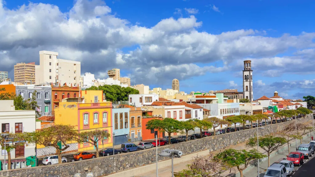 Boulevard Van Santa Cruz De Tenerife Stad Kleurrijk beste reistijd canarische eilanden