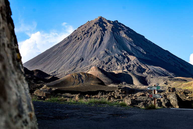Uitzicht op de zwarte Pico do Fogo